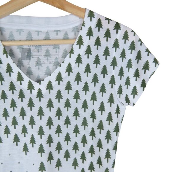 THREADLESS Women's White V-Neck Deforestation Short Sleeve Tee Size S Pine Trees - Picture 1 of 6